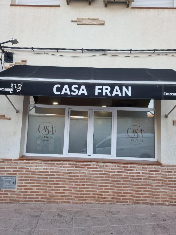 Hostal Casa Fran Ла-Пуэблануэва Экстерьер фото